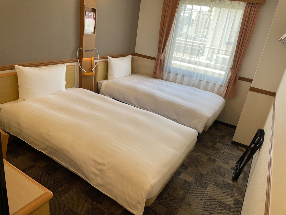 STANDARD, TWIN BEDS