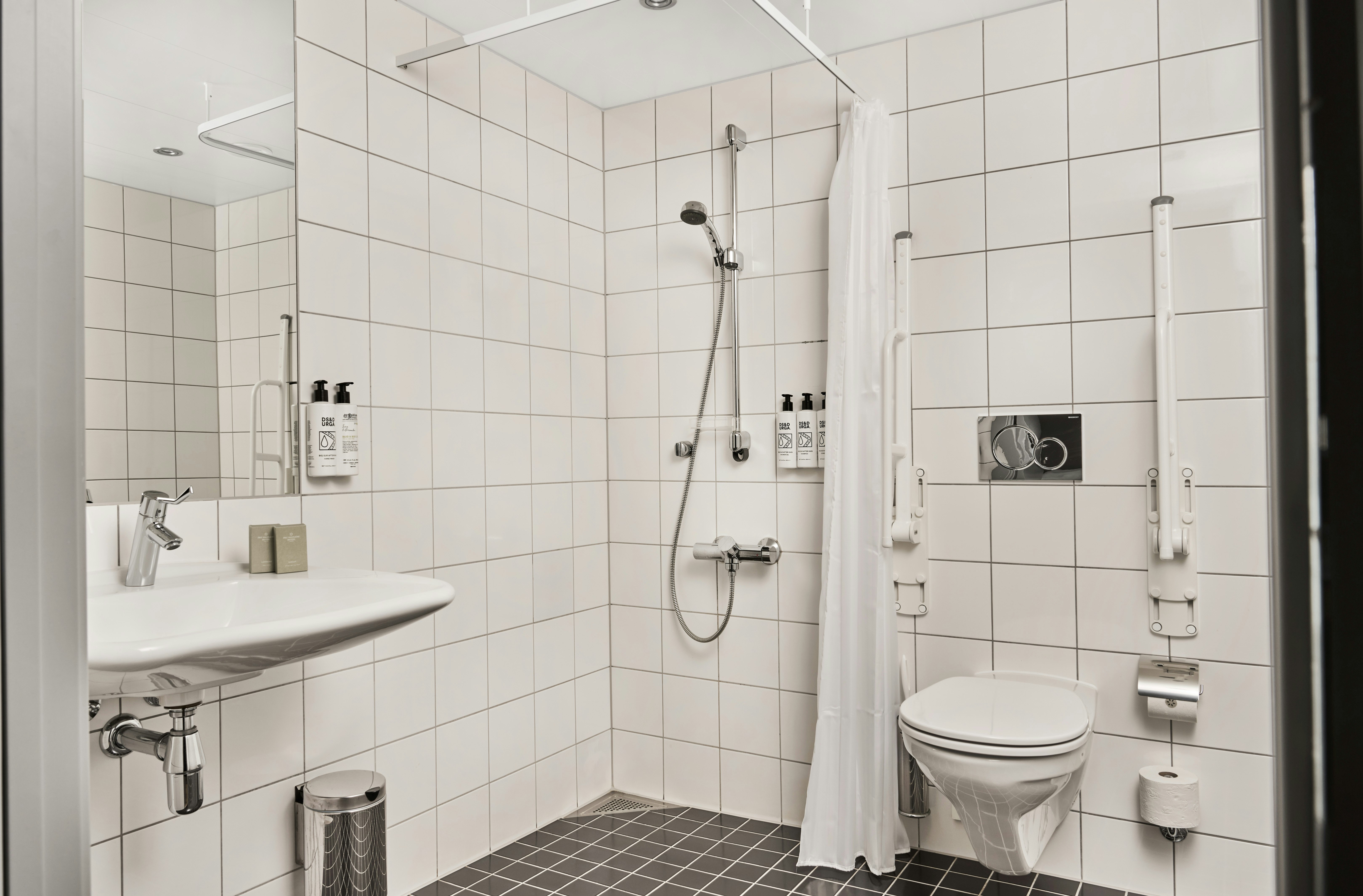 Fru Haugans Hotel 49/50