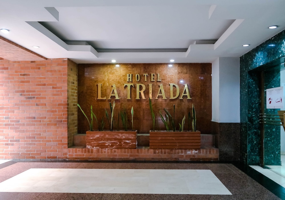 HOTEL INTERNACIONAL LA TRIADA 9/65
