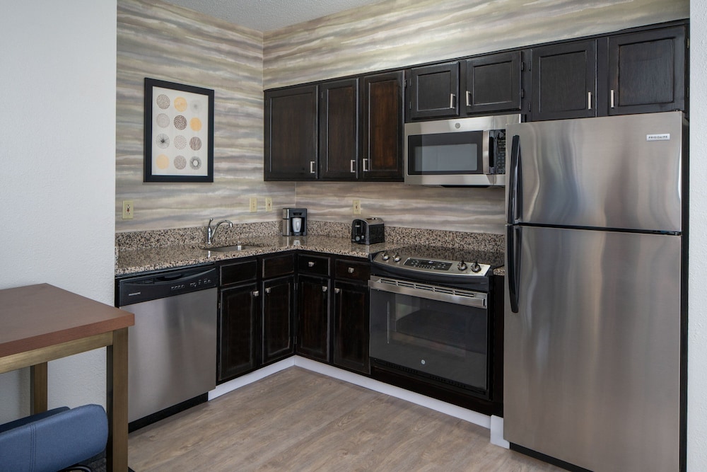 Residence Inn by Marriott Charleston Riverview 39/50