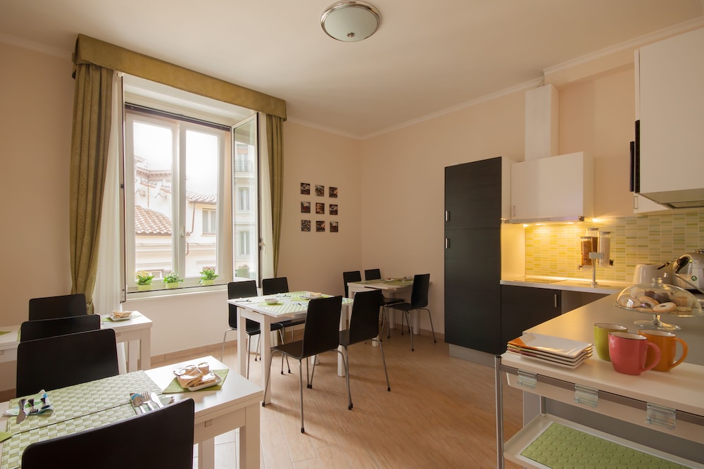 Rome King Suite 54/69