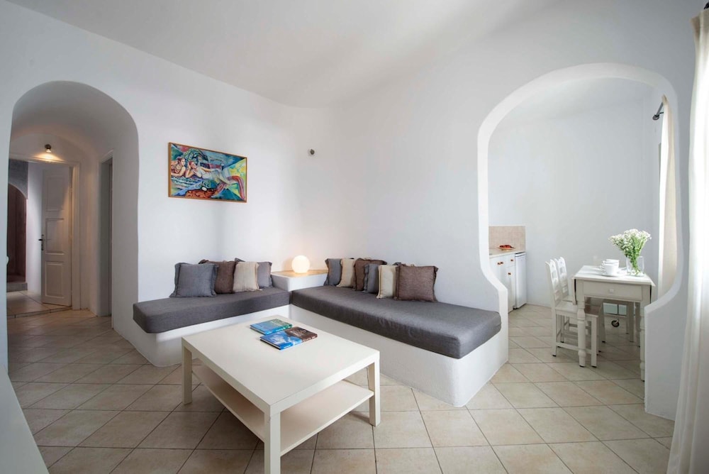 GORGONA VILLAS 23/35