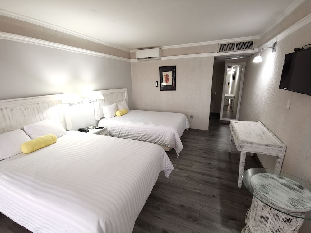 Paraiso Express Hotel 8/35