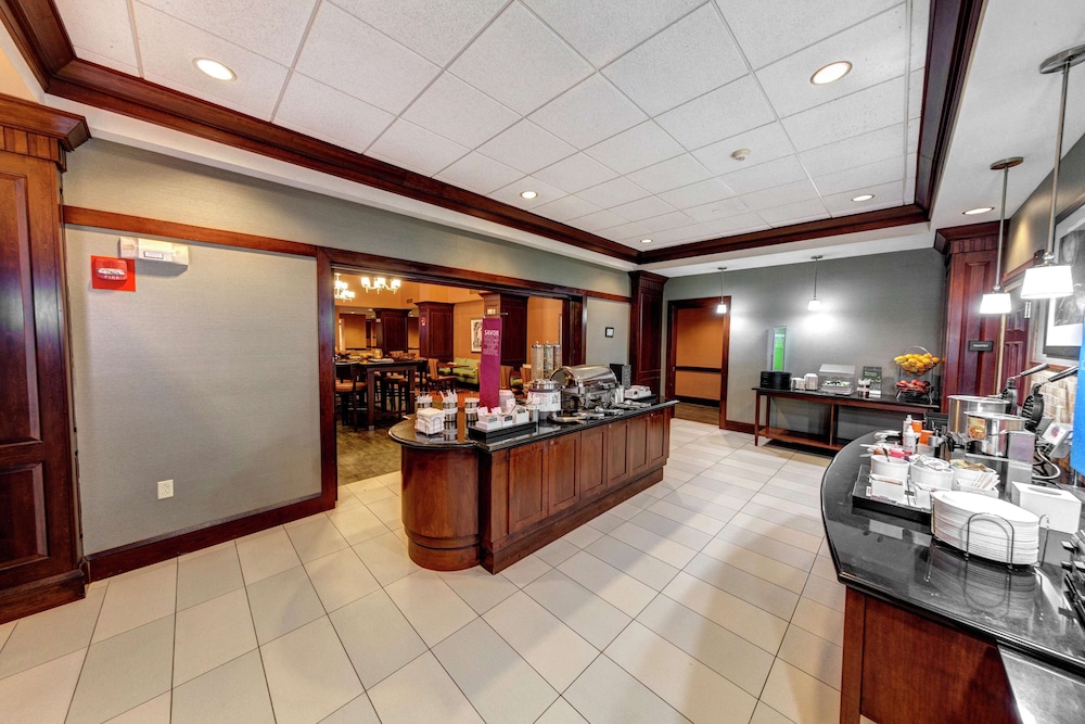 Hampton Inn & Suites Chadds Ford 44/60
