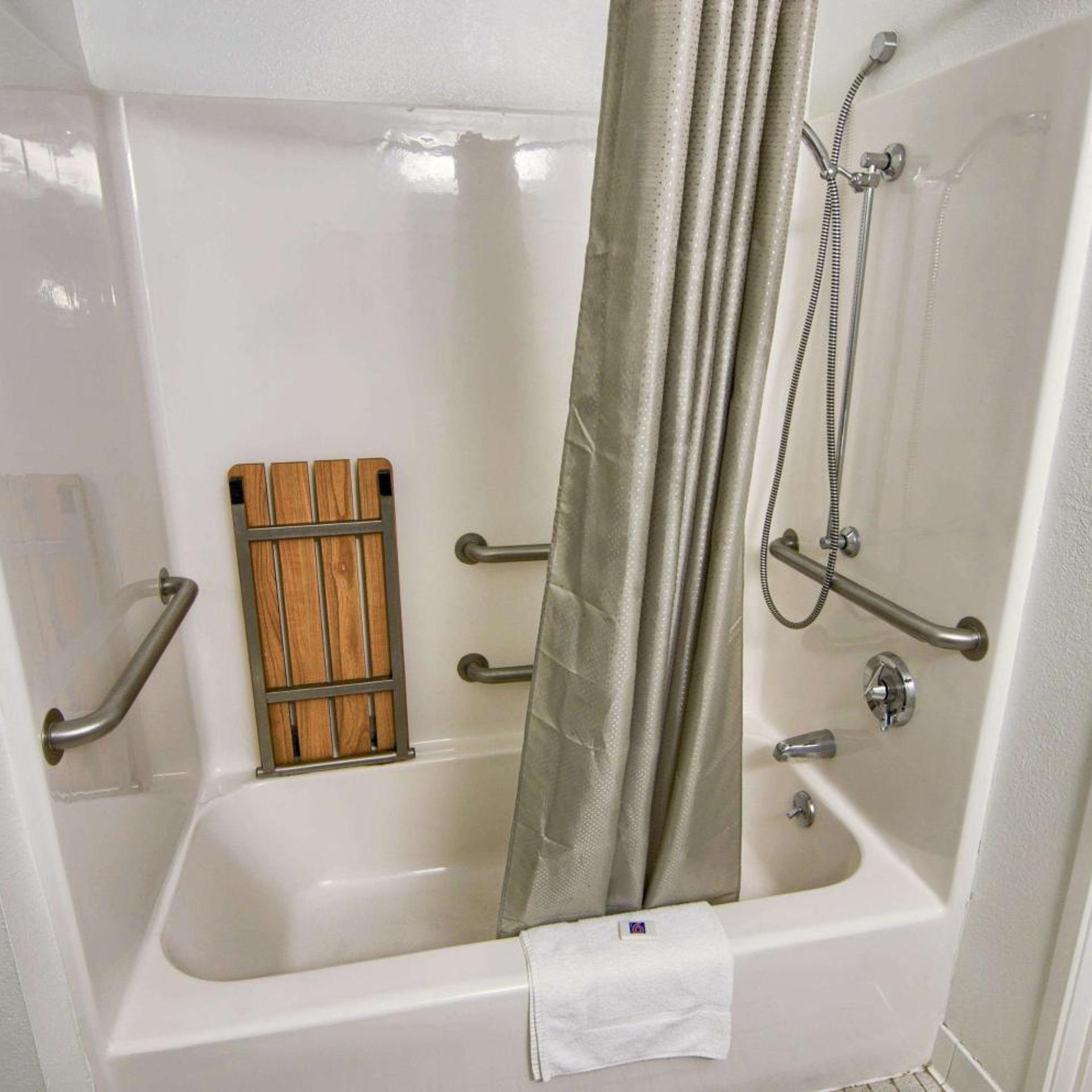 غرفة رباعية لذوي الإعاقة، Motel6 Portsmouth, NH 10/10