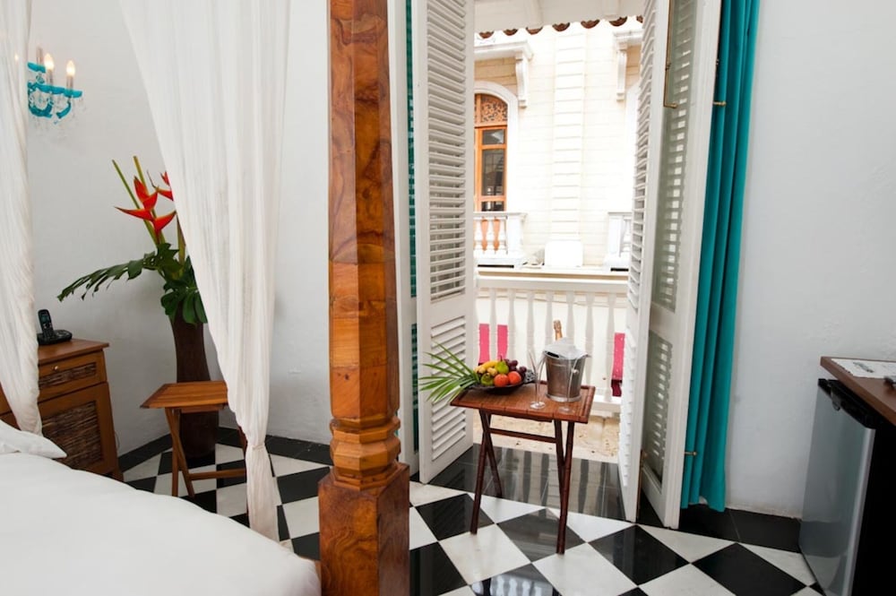 Aguamarina Hotel Boutique 33/50