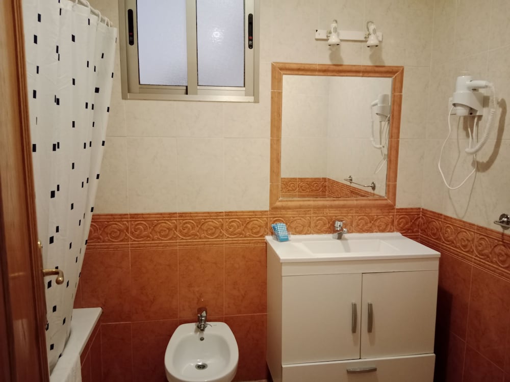 Fresno Vacation Apartments 44/50