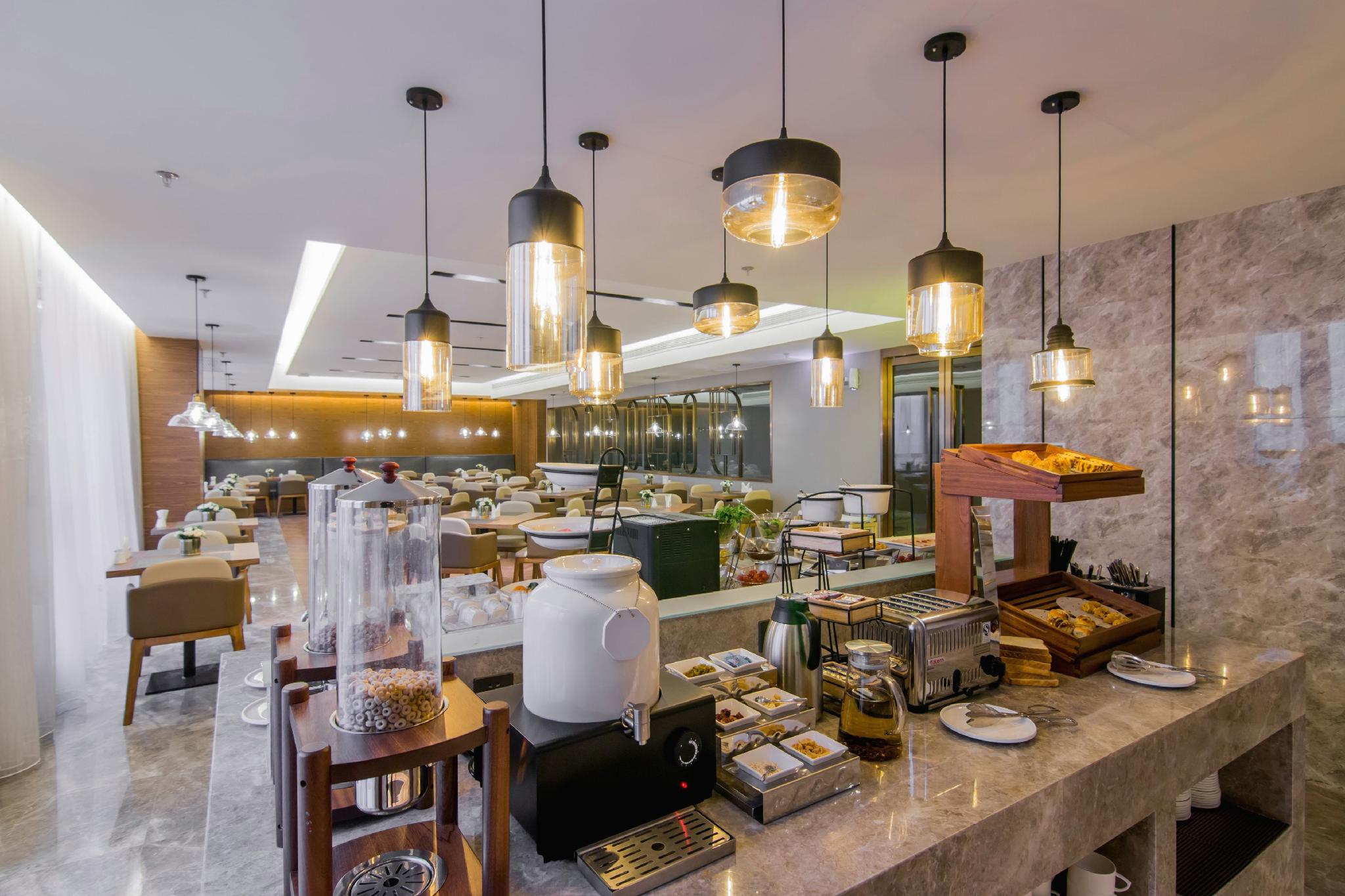 Yitel Collection (Shanghai Qiantan Expo Garden Branch) 32/45