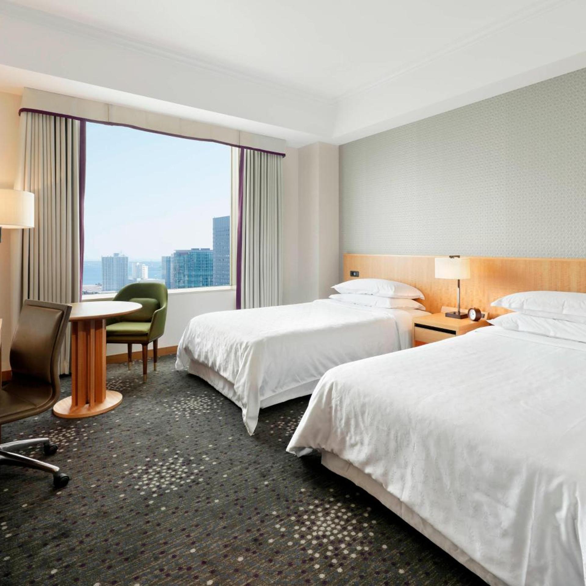 Guest Room, Twin Beds, City View, Club Floor