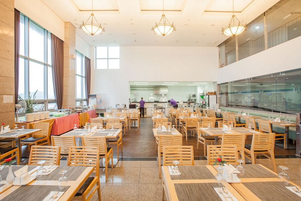 Il Sung Jeju Beach Resort 38/42