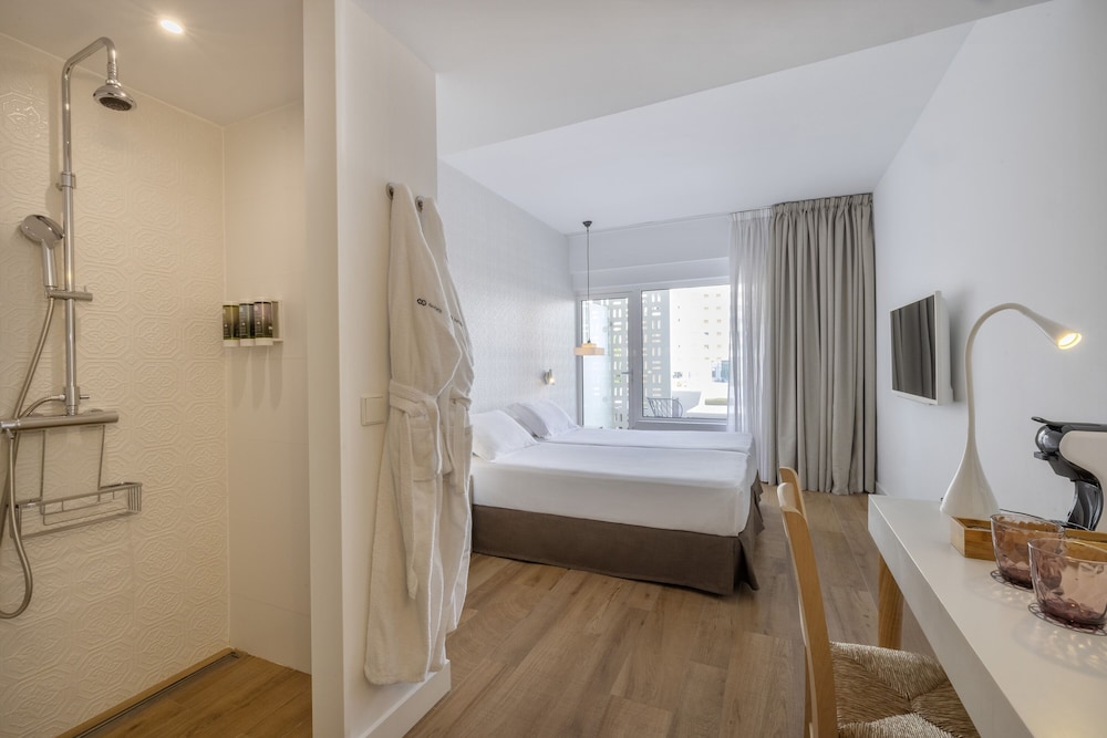 Hm Balanguera Beach - Adults Only 69/69