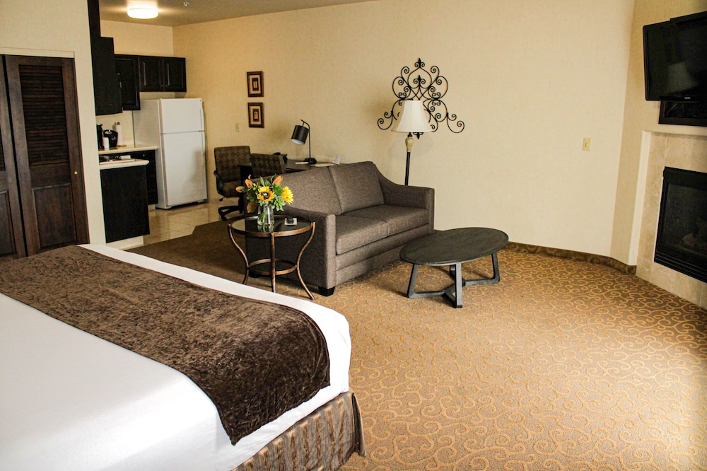 Oxford Suites Boise 25/39