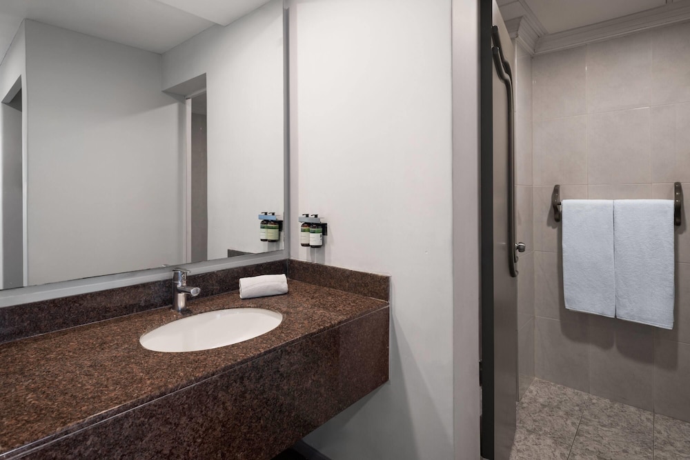 Hotel MX congreso CDMX, Trademark Collection by Wyndham 48/48