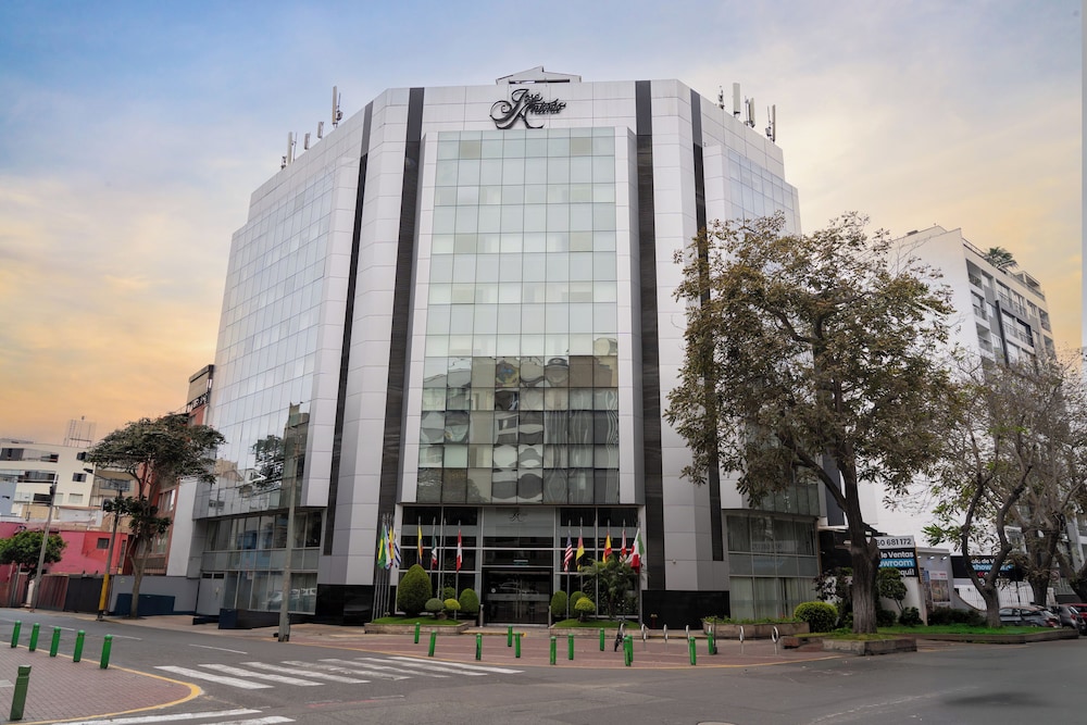 HOTEL JOSE ANTONIO 2/50