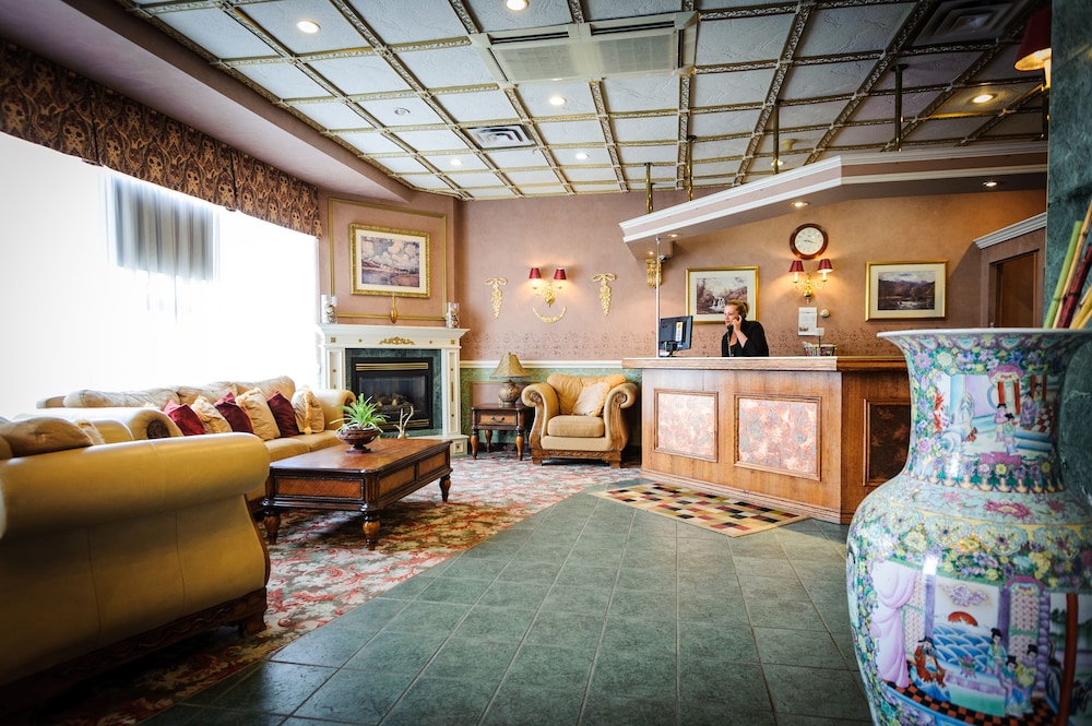 Peterborough Inn & Suites Hotel 57/64