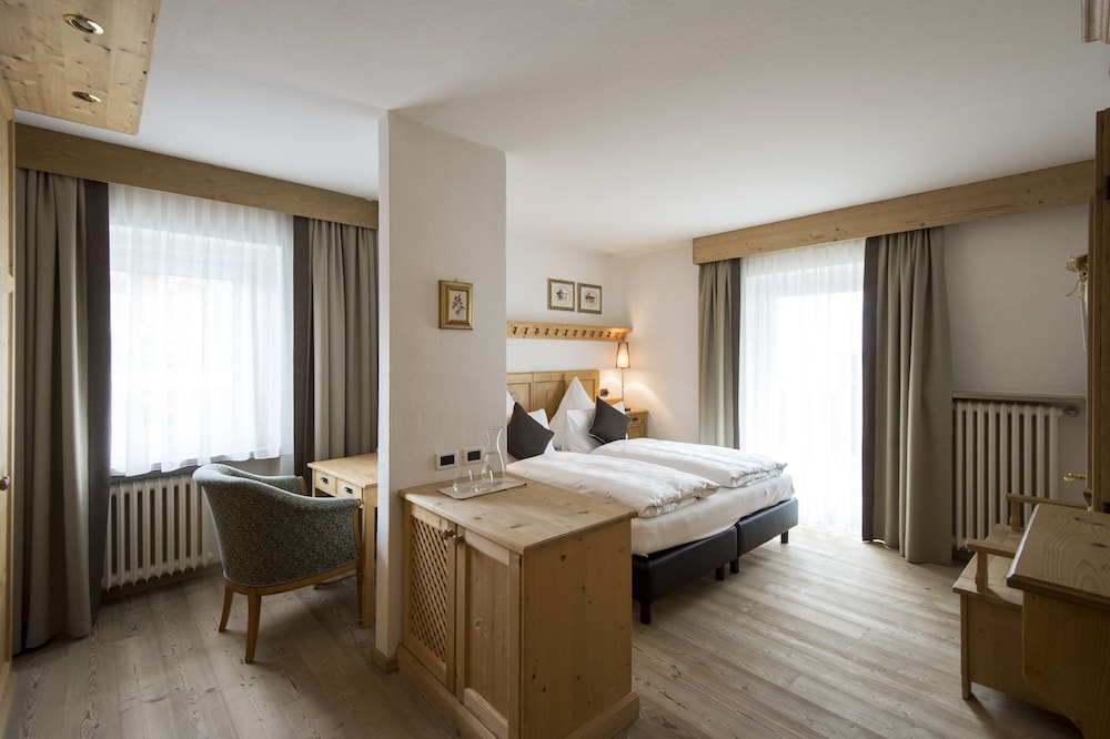 Alpstay - Hotel Acadia - Adults Only 16/64