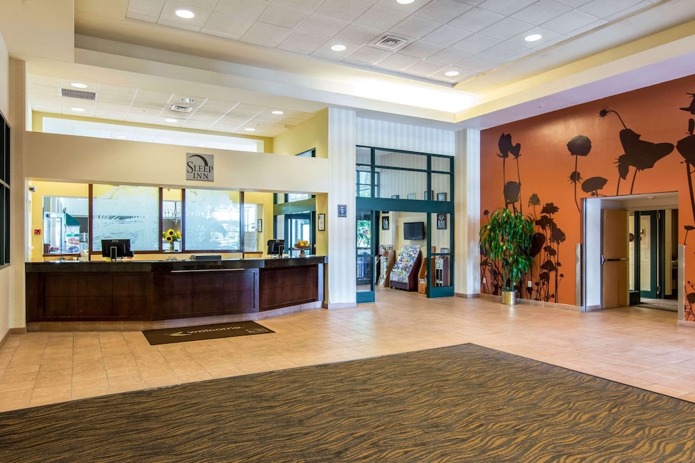 Sleep Inn Lake Wright Norfolk Airport 11/55