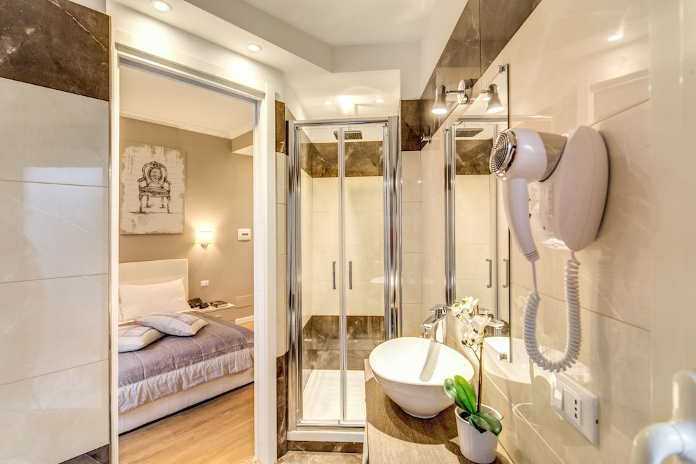 The Bridge Suites 17/51