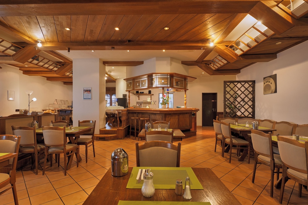 Trip Inn City Hotel Krefeld 34/50