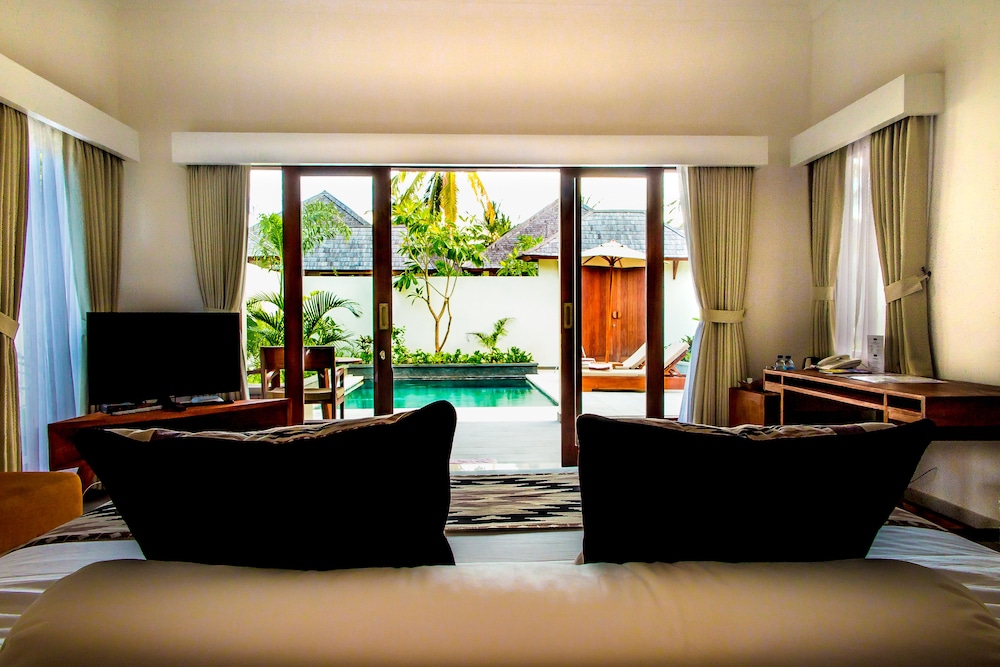 Utara Villas 37/71
