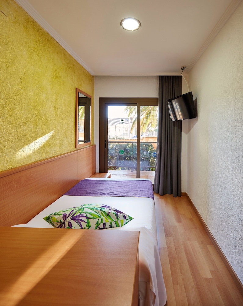 Samba Hotel 16/63