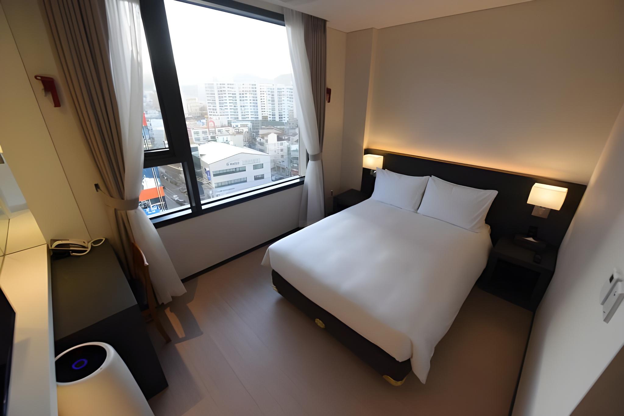 Semi Room, Standard, Semi Double Bed