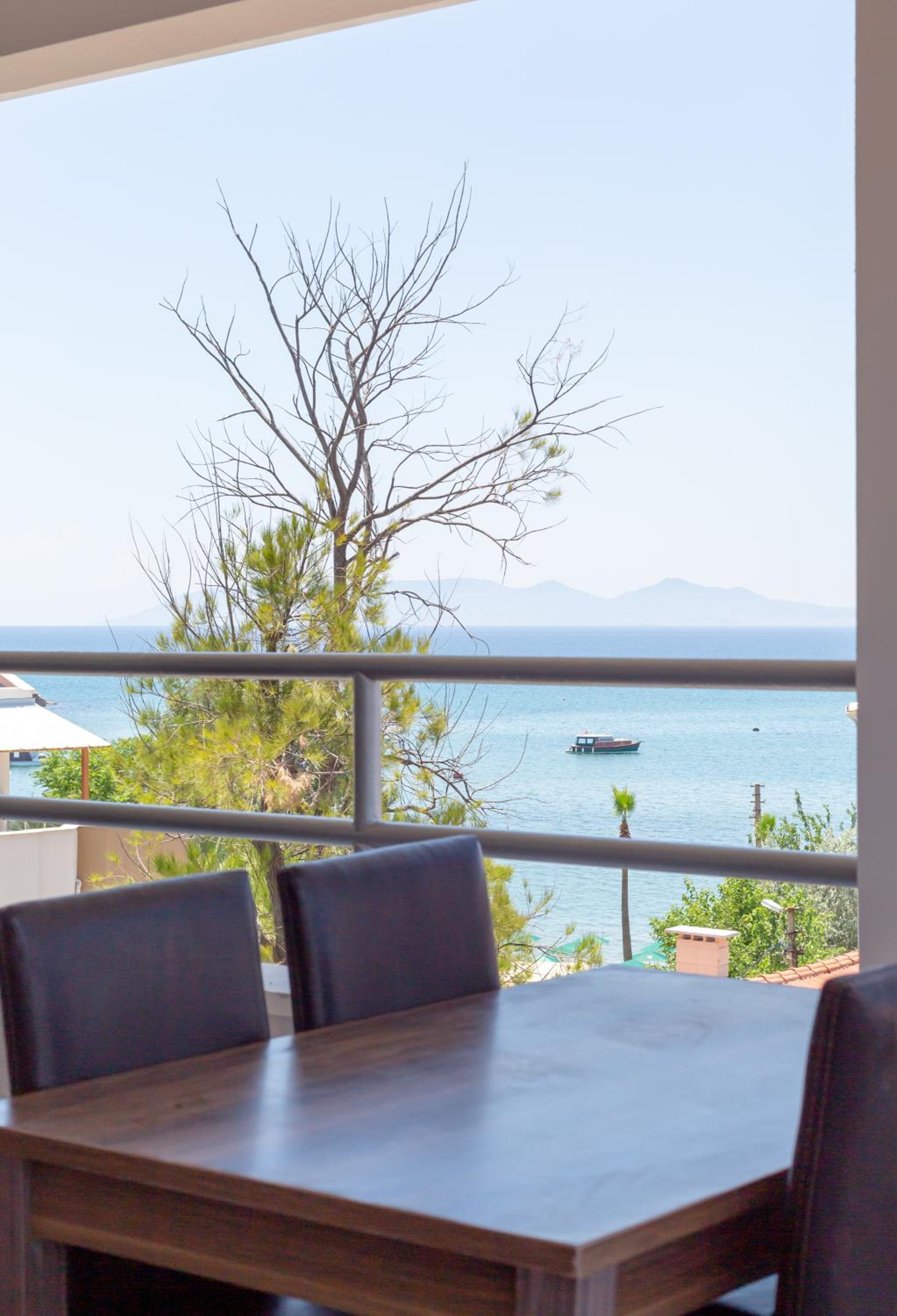 A.Emreli Suite Hotel 7/50