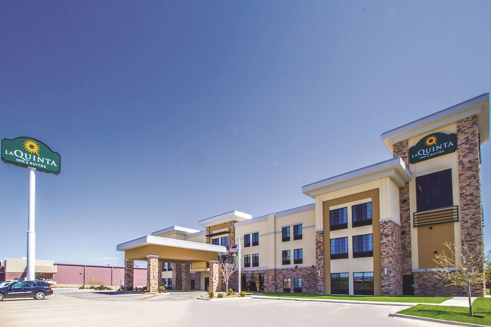 La Quinta Inn Suites By Wyndham Pampa 1/52