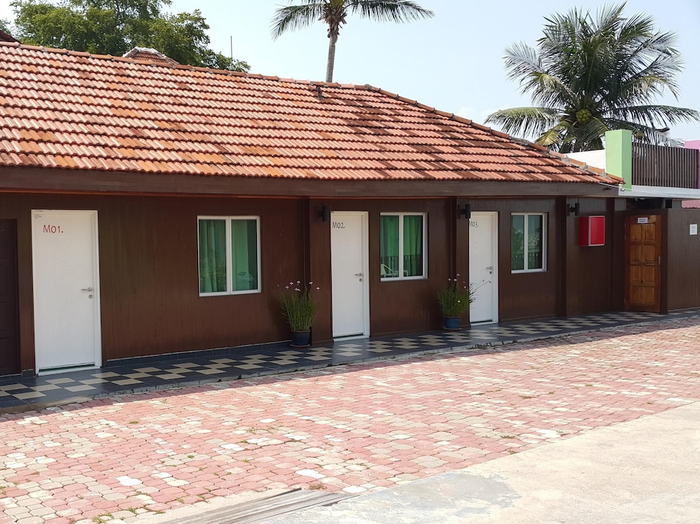 Mabohai Resorts Klebang 49/51
