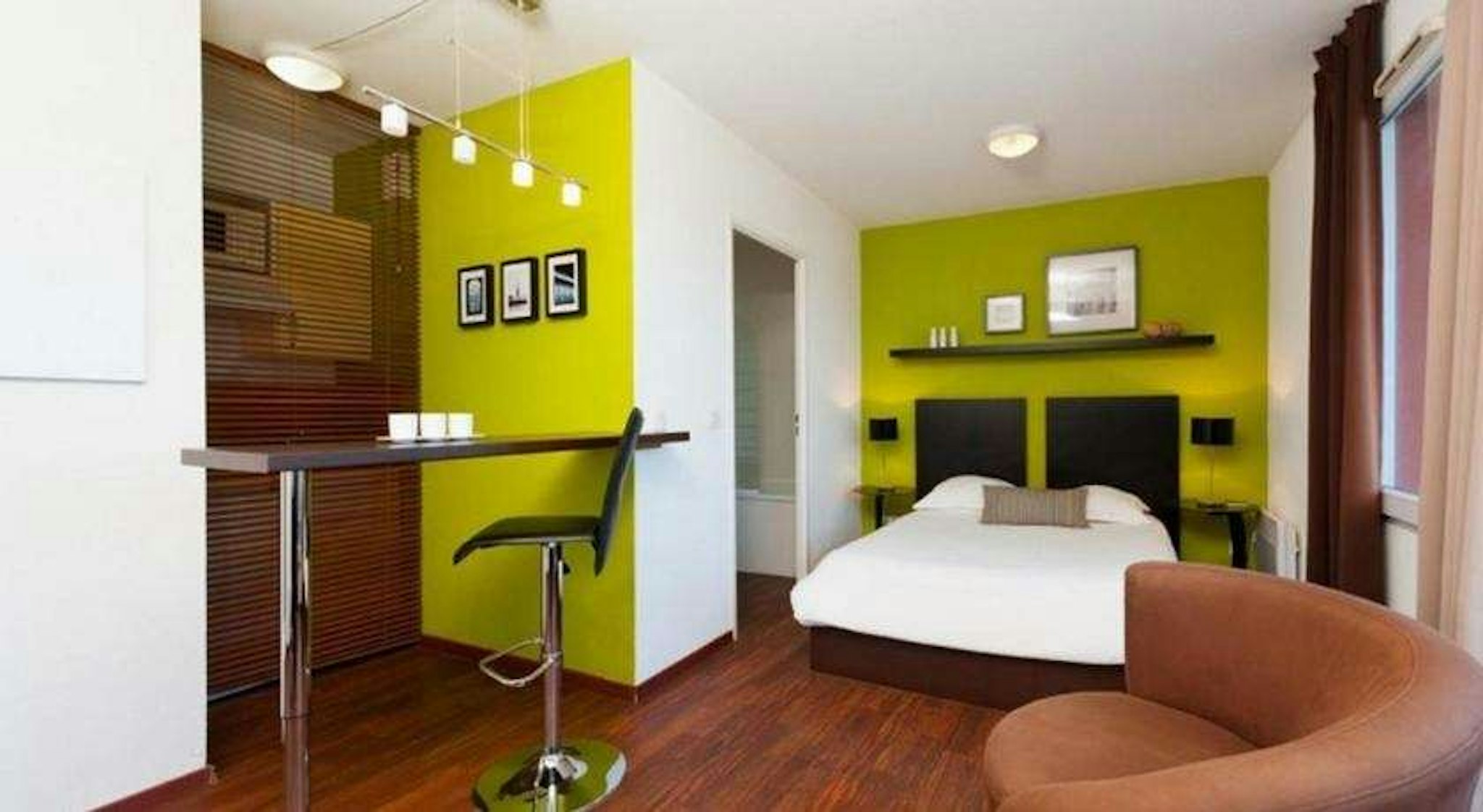 Teneo Apparthotel Talence Centre 12/42