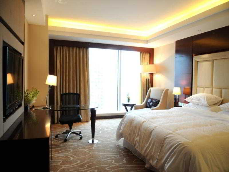 Sheraton Hongkou 12/42