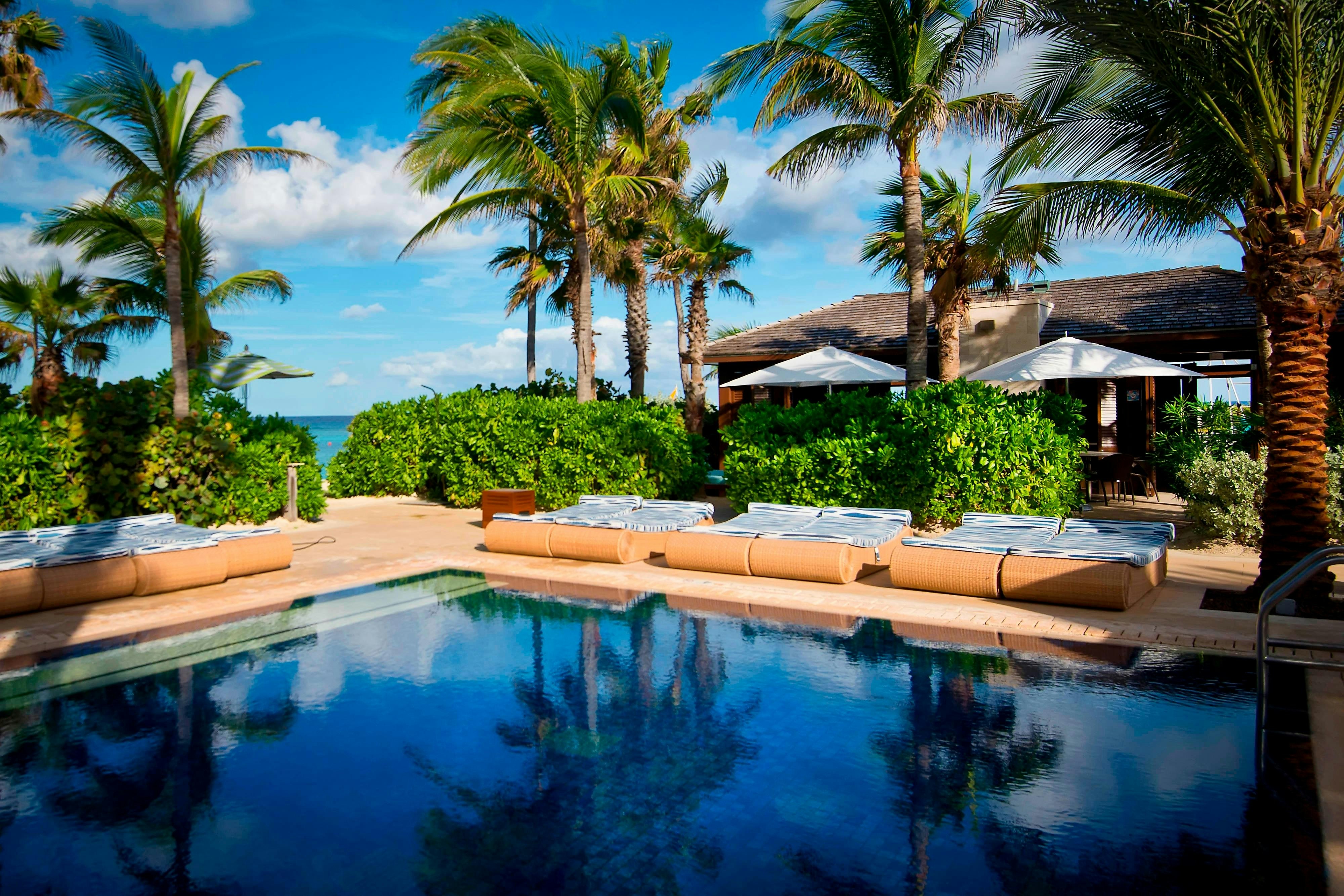 The Cove at Atlantis 65/67