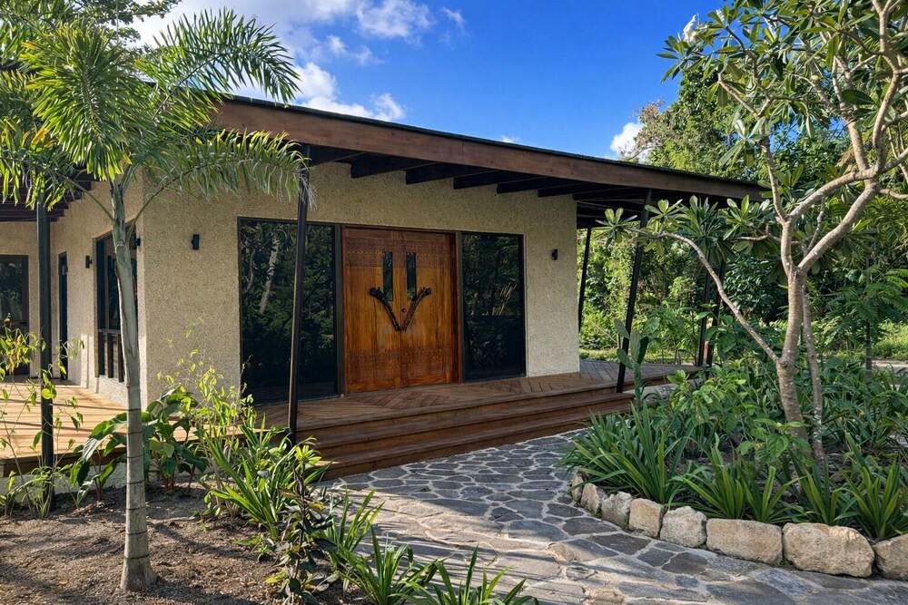 Serenity Island Resort in Kadavulailai Island