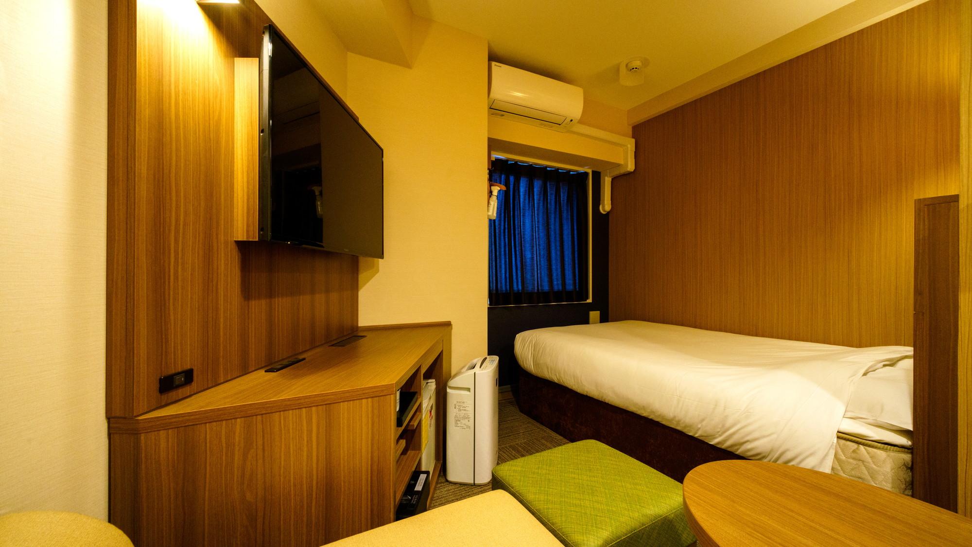 Semi Room, Standard, Semi Double Bed, Sofa