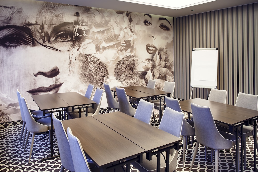 Art Hotel Sosnowiec 54/65