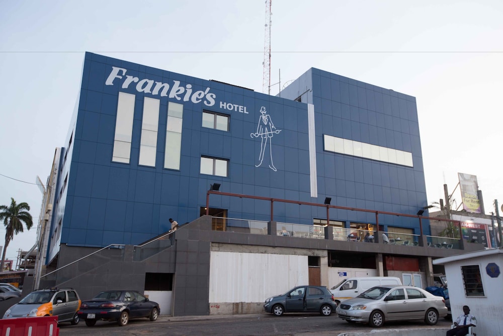 FrankieS Hotel in ACCRA