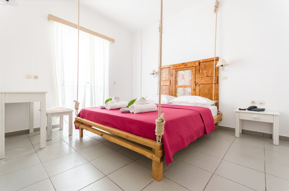 1 Bedroom, Apartment, Double Bed, Mountain View, 2 Sofa