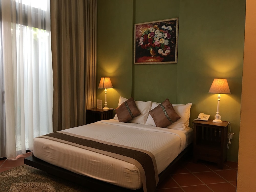 Spices Hotel 7/33