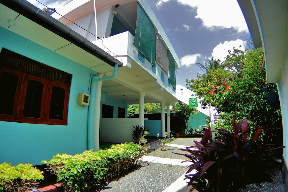 Tamara Motels 2/36