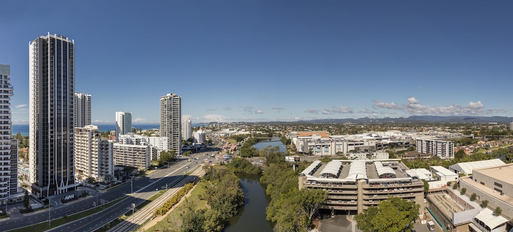 Avani Broadbeach Residences 68/74
