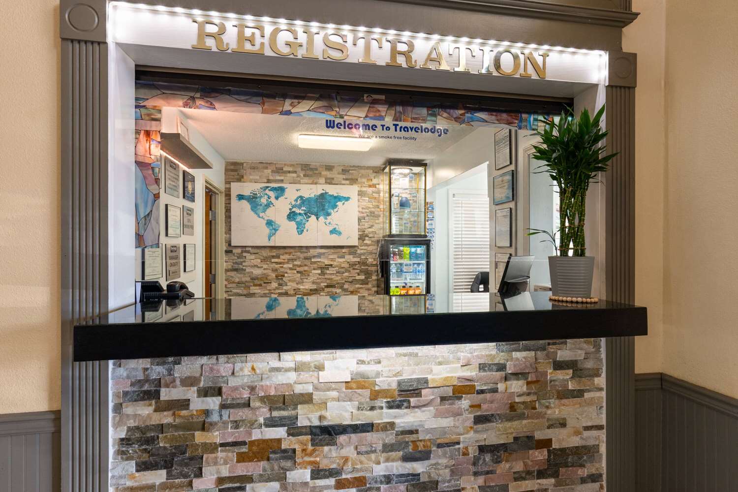 Travelodge By Wyndham Perry GA 9/33