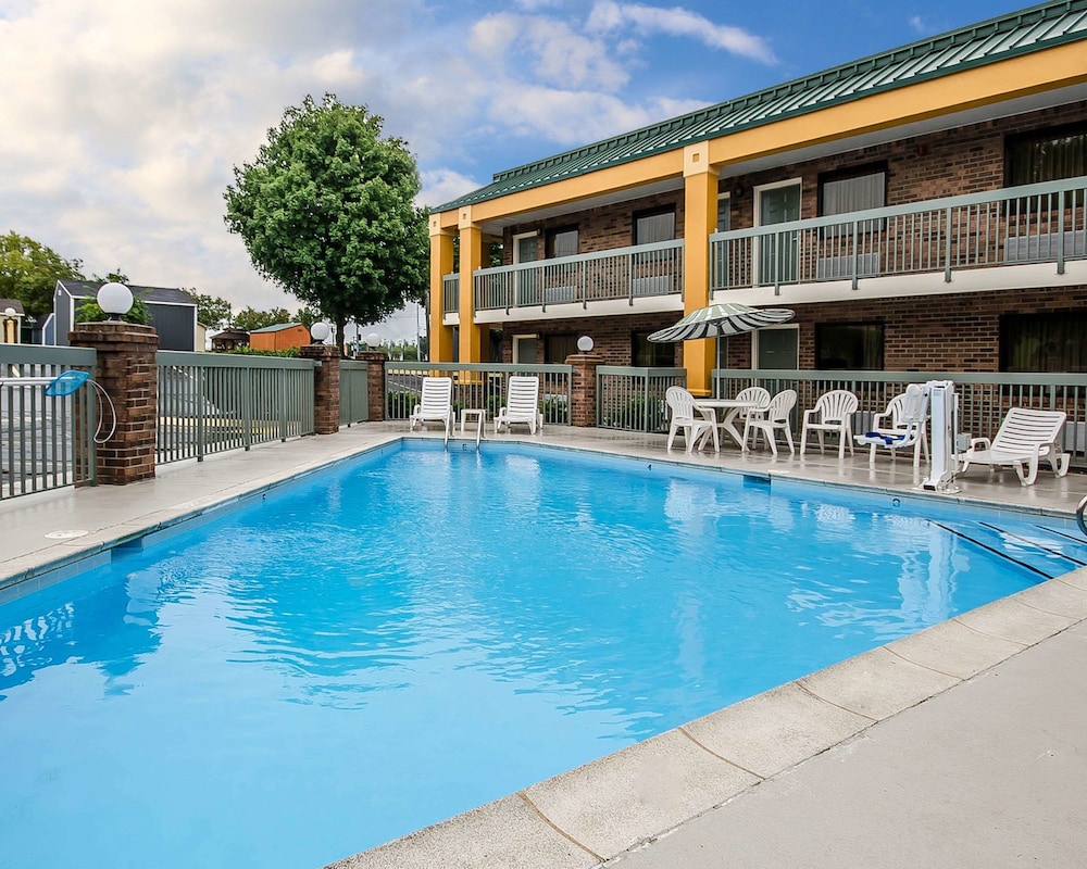 Quality Inn Franklin South 5/30