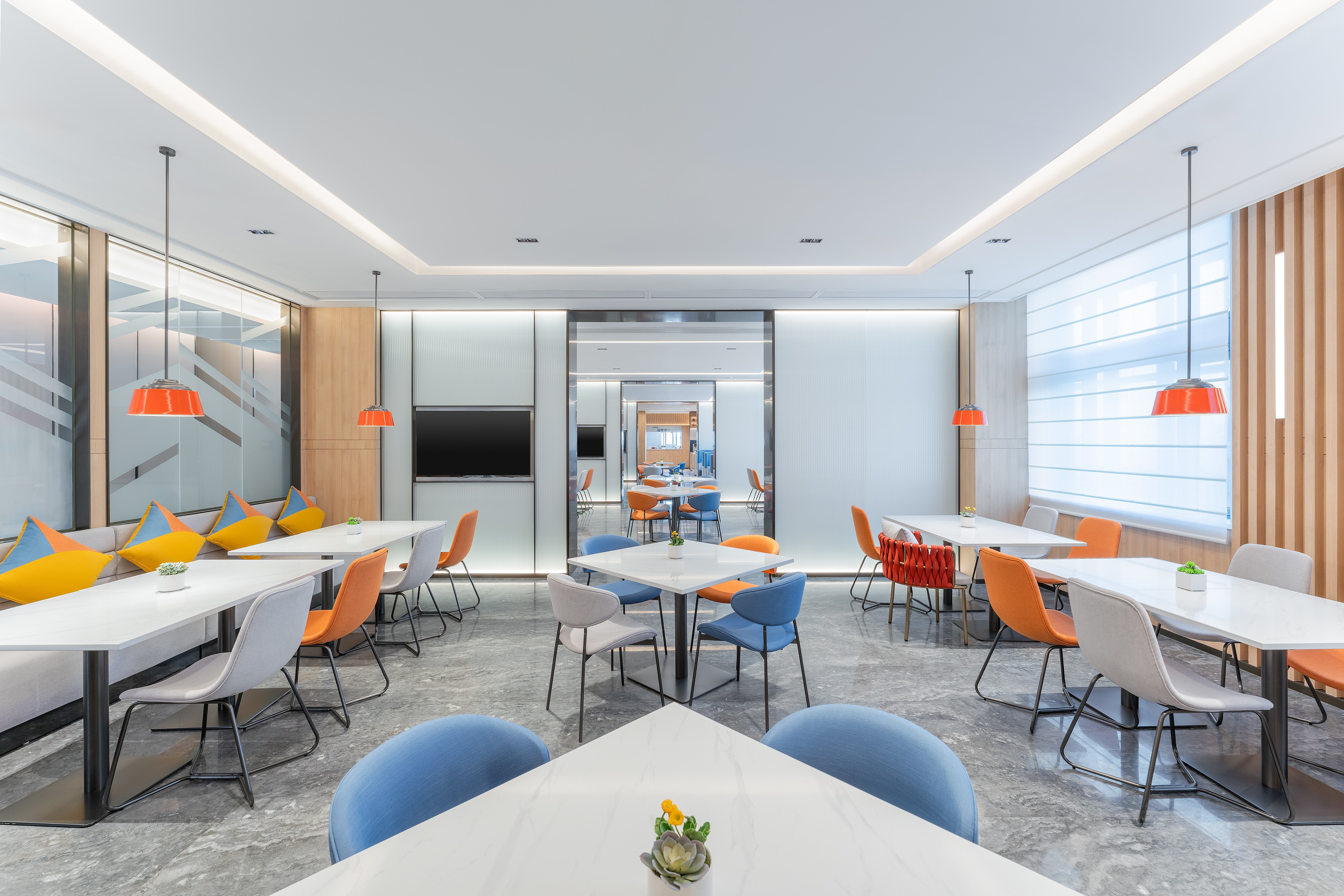 Holiday Inn Express Guangzhou Panyu Dashi 34/45