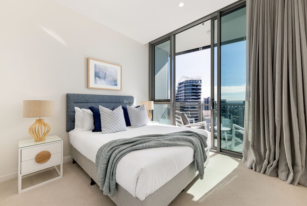 3 Bedrooms, Sub, Ocean, Penthouse Suite, King and Queen and Twin Beds