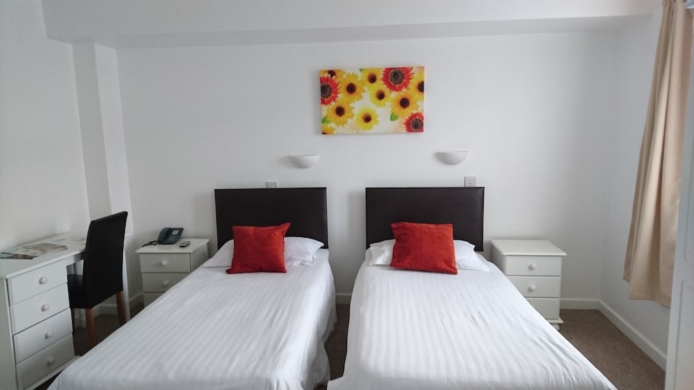 Sarum Hotel 26/69