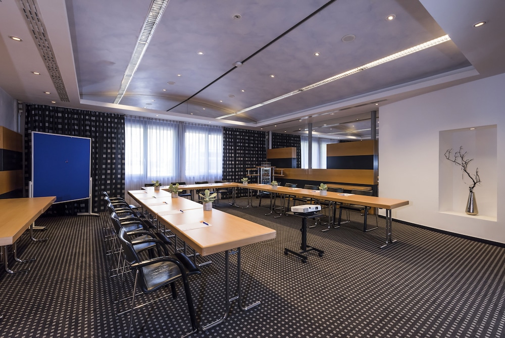 Seehotel Friedrichshafen 45/58