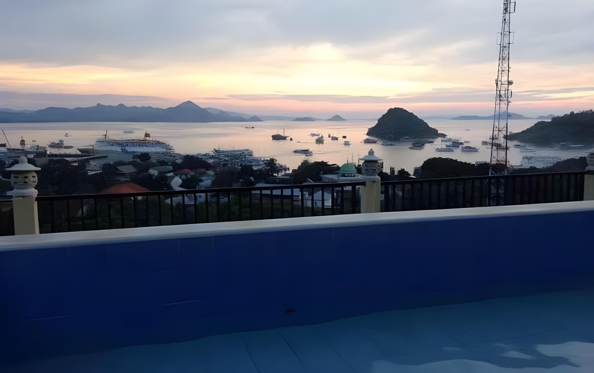 Mawar Hotel 25/34