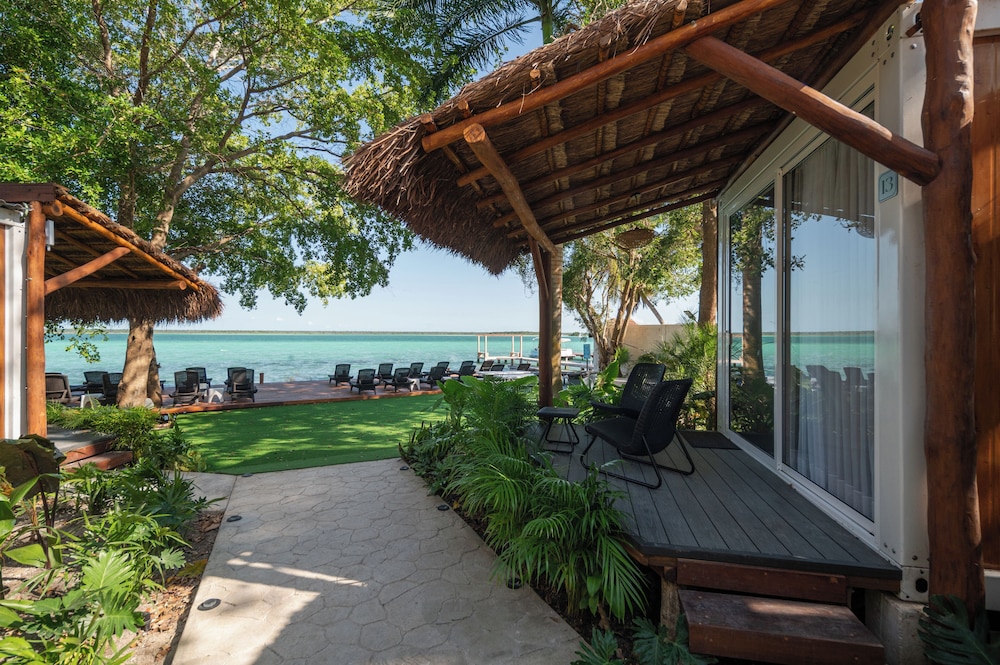 Casa Aakal Lagoon Front 38/44
