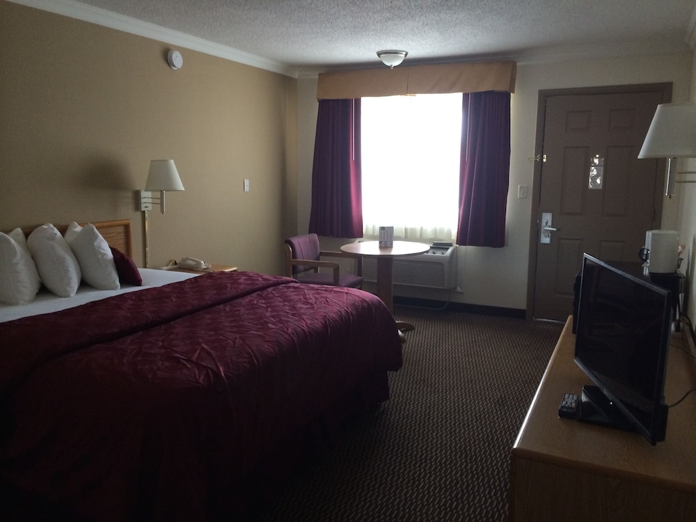 Red Lion Inn & Suites Junction City 13/29