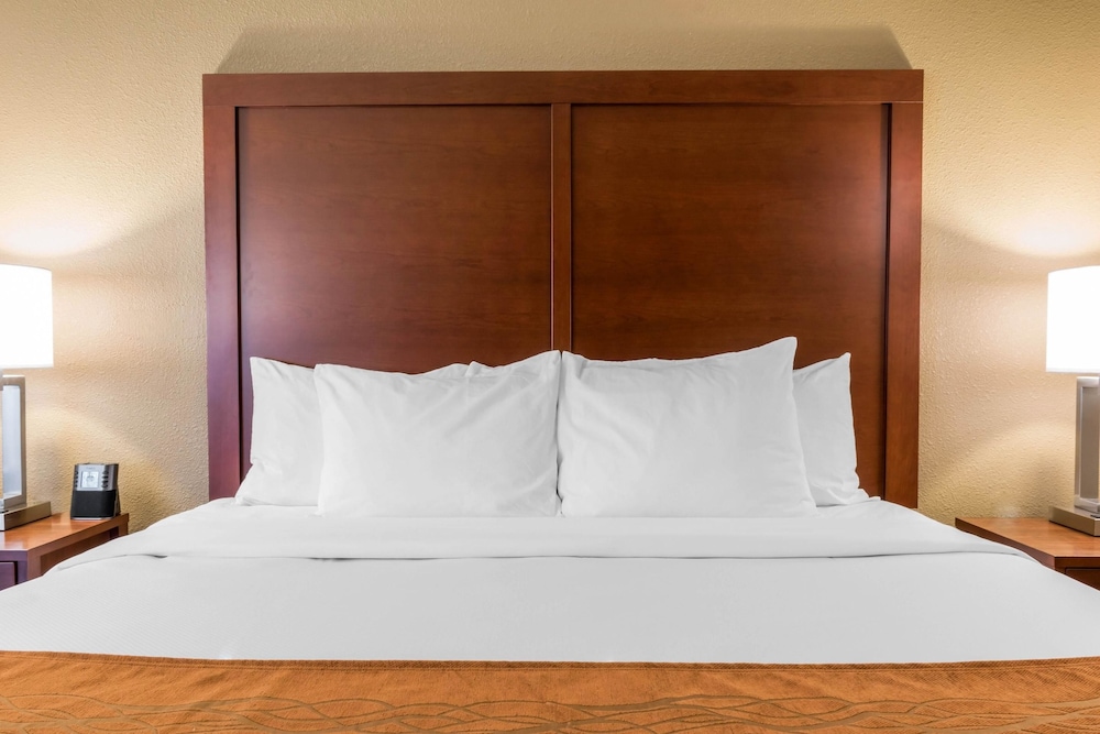 Comfort Inn Chambersburg North 9/62